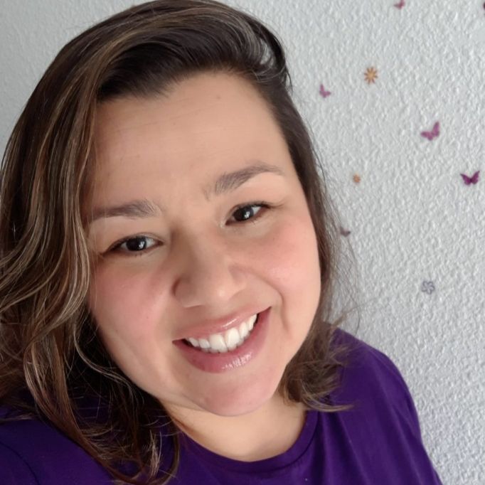 Itahisa Rodríguez Integradora social, facilitadora de educación positiva y coach de familias especializada en adolescencia.